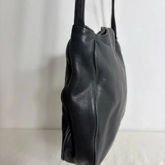 ETIENNE AIGNER Vintage Embossed Big Logo Minimalist Leather Crossbody Bag Purse - Picture 5 of 16